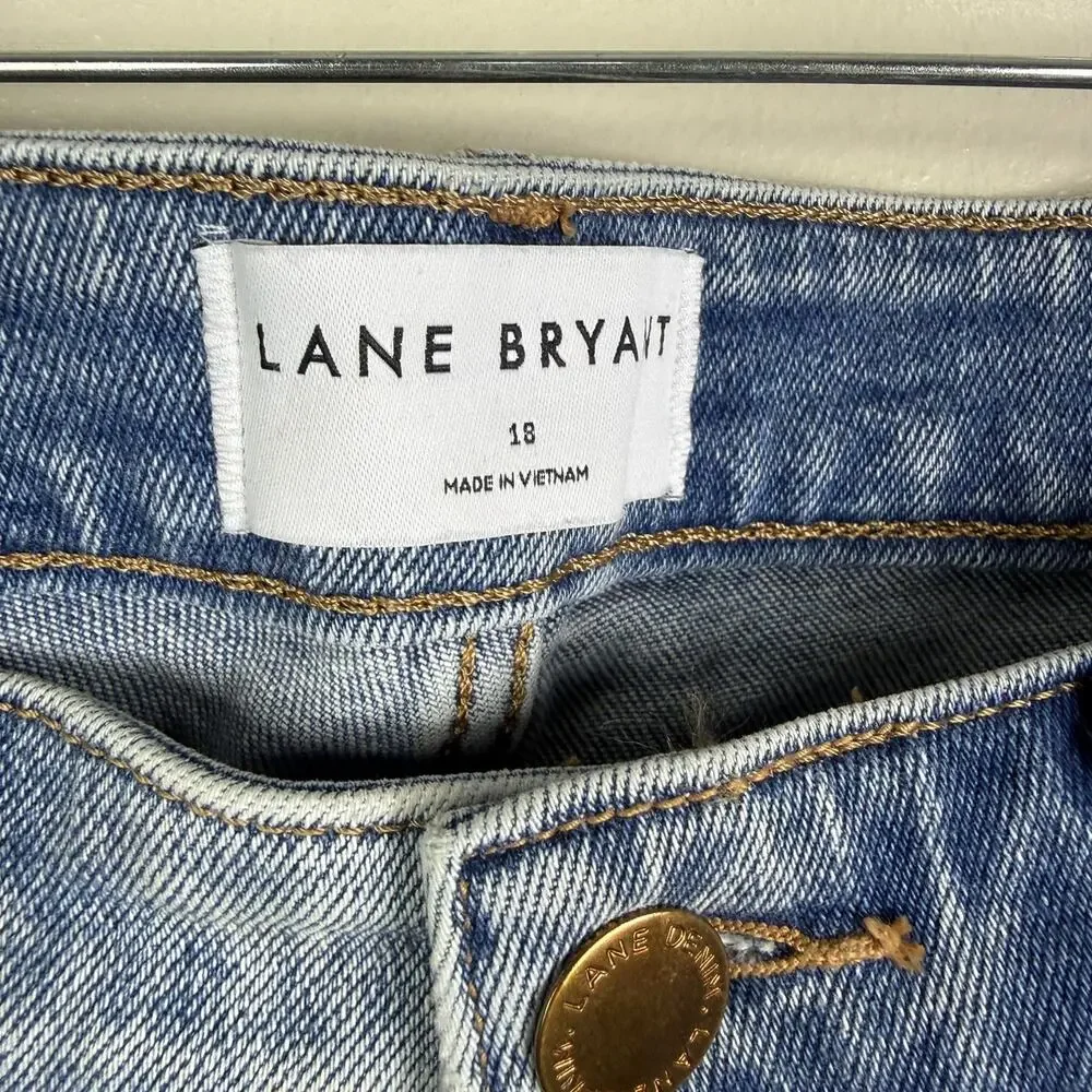 Lane Bryant Women’s Jeans Mid-Rise Relaxed Straight Cargo Size 18